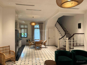 Cho thuê BT 96m2 tại Vinhomes The Harmony, Long Biên, gần trường Vinschool và hồ 12ha. Giá 32 tr