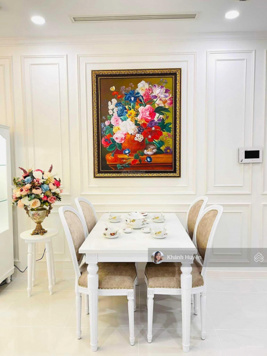 Bán căn hộ 2 phòng ngủ Vinhomes Central Park 85m2 view sông rất đẹp