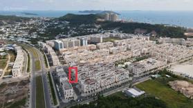 Bán lỗ 9 tỷ căn góc hai mặt tiền cửa ngõ thị trấn Hoàng Hôn