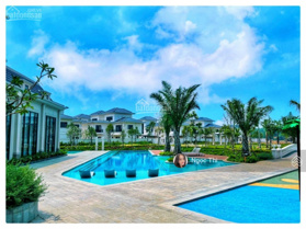 Biệt thự tại SwanBay 16tỷ 300m2, đã có nhà sẵn, tiện ích đầy đủ, view đẹp đường lớn công chứng ngay