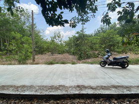 Gấp! Bán 6,4 sào đất thị trấn giá chỉ 1,75 tỷ có 100m2 TC sẵn nhà cấp 4 sẵn sổ công chứng ngay