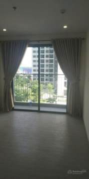 Bán căn hộ Vinhomes Grand Park 2 phòng ngủ, 2 toilet giá chỉ 2 tỷ 650 sẵn sổ hồng công chứng ngay