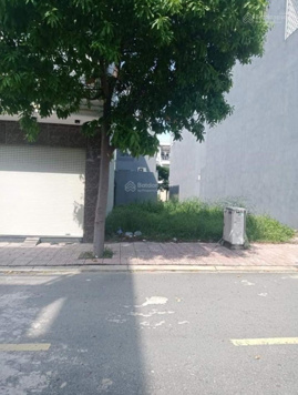 Bán đất tại đường Đại Lộ Phú Hưng - Bình Phước- Giá 830 triệu- 100m2, pháp lý đủ - sổ hồng riêng