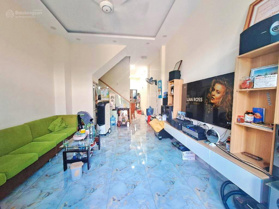 Bán nhanh nhà 3 tầng, 65m2, hẻm xe hơi quay đầu - Ngô Chí Quốc, Thủ Đức, mặt tiền 4m, 5 tỷ