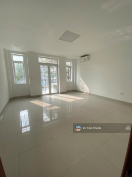 Cho thuê LK Hoàng Thành Villa - Mỗ Lao, 120m2 đất, XD: 90m2 x 5 tầng, 2MT: 15m. Hợp: Cafe & VP