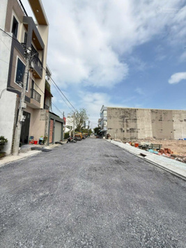 Đất hẻm 12m khu vip Thạnh Xuân 25. DT 4m x 23m. 84m2 thổ cư. Gần ngã tư Ga. Giá tốt Quận 12