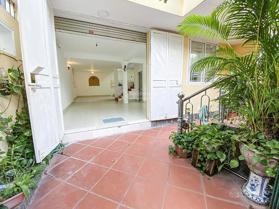 Cho thuê nhà riêng 4PN tại Âu Cơ, Tây Hồ, nhà đẹp sáng thoáng