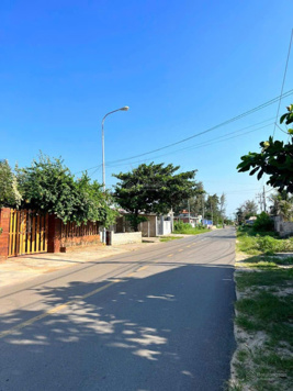 Bán 3.4 mẫu mặt tiền bên đồi đường Lạc Long Quân thích hợp làm dự án căn hộ biển bán hết chỉ 50 tỷ