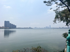 Bán gấp nhà mặt phố Nhật Chiêu, Tây Hồ, 110m2x6TxMT 6.5m thang máy, vỉa hè, mặt hồ 72 tỷ 0915 803 833