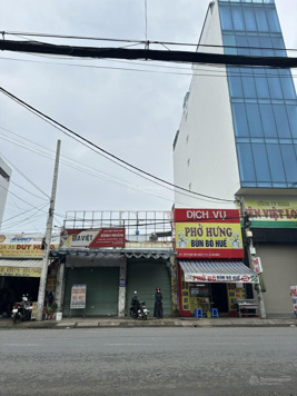 Bán gấp lô 180m2 full thổ sổ cực đẹp tại mặt tiền Phạm Văn Bạch Tân Bình đang cho thuê 50tr/tháng