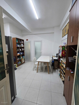 Chính chủ bán nhanh căn hộ chung cư B1 Trường Sa DT 53,8m2 (2PN 2WC) đã có sổ hồng, giá 3.2 tỷ