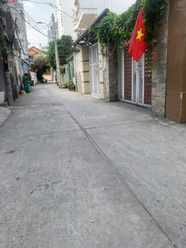 Bán Đất Trần Bình Trọng.143m2(10x14.3.mặt Tiền 6m. Hẻm1/ hiếm. Giá tốt nhất quận Bình Thạnh.sổ đẹp