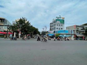 Bán nhà mặt phố kinh doanh tại Man Thiện, 12 tỷ, 200m2, hàng hot Q9, HCM