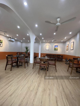 Đẹp! Cho thuê nhà mặt phố Trần Huy Liệu - Lô góc 2 mặt tiền đẹp nhất phố. Diện tích 200m2 x 2 tầng.