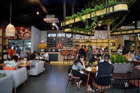 Cho thuê nhà mặt phố tại Thành phố Giao Lưu, 140 triệu,Lô góc 370m2x4t, Mt 20m. Lh 0968 219 290