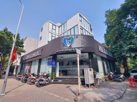 Cho thuê nhà mặt phố Phan Kế Bính 100m2 x 3 tầng mặt tiền lô góc 12m đẹp nhất phố nhận diện cực tốt