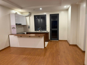 Cho thuê căn góc chung cư cao cấp 2PN, full đồ, view đẹp tại Ngã Tư Sở Giá 13.5tr/tháng