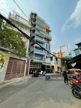 Tòa nhà 2MT Thành Thái, Quận 10 - 14x18m - hầm 8 Tầng - HĐT 300 triệu - giá 70 tỷ