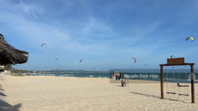 Bán hotel nghỉ dưỡng 1050m2 mặt tiền biển Nguyễn Đình Chiểu, Hàm Tiến khu phố 1