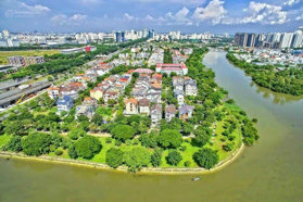 Cho thuê villa đơn lập KDC Sadeco ven sông 6pn, DT 12x18m, view trực diện sông & công viên, Quận 7