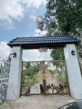 Cần bán khu nhà vườn nghỉ dưỡng siêu VIP, xã bình Lộc, Long Khánh đồng Nai tổng DT 13000m2