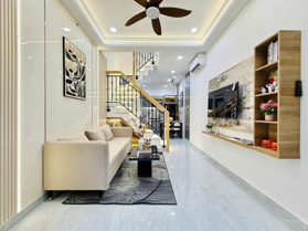 Giá 3tỷ x. Em mini thông minh Smart Home sát siêu thị Emart 2 đường Phan Huy Ích P14 Gò Vấp