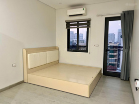 1 ngủ 1 khách 100m2 penthouse khu ngã tư Xuân La, Võ Chí Công