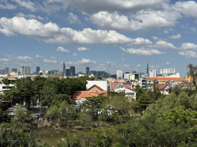 Chính chủ bán chung cư Sky Garden 3 - 3pn 2wc nội thất cao cấp, lầu cao xem trực tiếp sông và q1