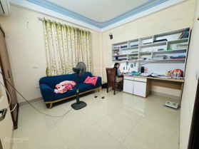 Bán nhà riêng 47m2 - giá cực chất - nhỉnh 6 tỷ tại Khương Đình, Thanh Xuân, Hà Nội