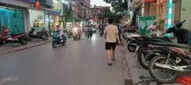 Bán nhà mặt phố Vĩnh Hưng, 22 tỷ, 65m2, 3PN, 3WC, pháp lý đầy đủ
