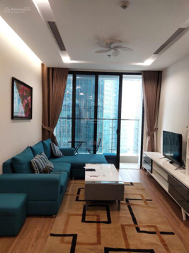 Cho thuê căn hộ 2PN 2WC full nội thất tại Vinhomes Metropolis chỉ 28tr. Liên hệ 0365 159 029