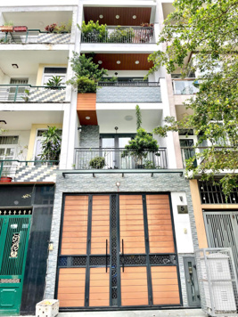 Nhà gần cầu SG , 6 phòng full nội thất giá thuê 38 triệu