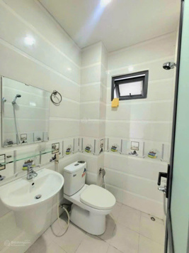 CHÍNH CHỦ - NHÀ KHU VIP TÂY THẠNH - 5X20 - TRỆT -3 LẦU - 6PN - 6WC - GIÁ TỐT