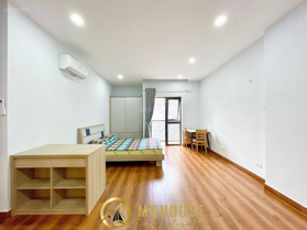 Căn hộ cao cấp mới xây full nội thất sang trọng toà nhà hầm xe thang máy khu an ninh, ăn uống