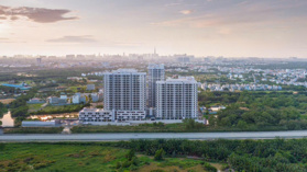 Cho thuê căn hộ MT 63m2, view hồ bơi, chỉ 6 triệu/ tháng có rèm + 1 máy lạnh