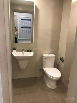 Bán căn hộ chung cư Blue Sky Tower, 2,2 tỷ, full nội thất, giá siêu hời, đẹp, nhiều tiện ích