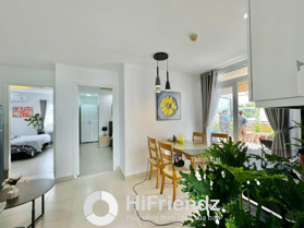 Cho thuê căn hộ tại Phố Hai Bà Trưng Quận 1, 2PN 2WC Balcony sân vườn 65m2, gần Nhà Thờ Tân Định