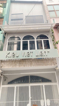 Cho thuê nhà hẻm 8m 380/13a Nam Kỳ Khởi Nghĩa, Quận 3, 3 tầng, giá 21 triệu/tháng