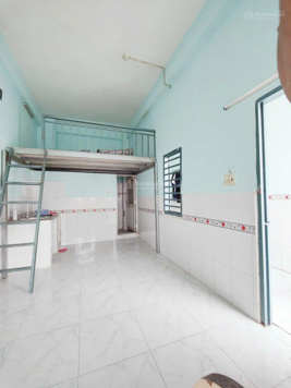 Phòng trọ tiện nghi có gác, thang máy ngay sau Etown CH, Trường Chinh - Tân Hải