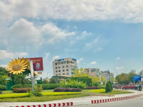 Chính chủ cho thuê nhà Biệt thự hiện đại Cao cấp: Tại Đường Trường Chinh, Phường Tân Bình.