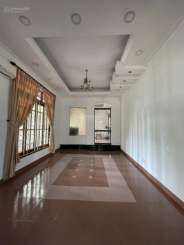 Văn phòng cho thuê khu biệt thự 280 Lương Định Của xe hơi đậu cửa gần sân golf giá chỉ từ 8 triệu