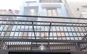 Vip hiếm! Bán nhà HXH Nguyên Hồng Bình Thạnh 43m2 (4.1x11m), 4 tầng. Chỉ 5 tỷ 6