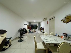 Căn hộ dành riêng cho khách đầu tư. 146,8m2. tầng cao, căn góc, view hồ. 3Pn-2Vs. Ban công TN