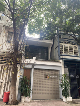 Mặt tiền nội bộ khu sang trọng Út Tịch - Hoàng Việt, 5.5mx25m - nhà 2 tầng giá 19 tỷ TL