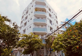 CHDV 2 mặt tiền, DT 12x14m, 6 tầng, 41 phòng, đường Phan Huy Ích, giá 31.5 tỷ TL, LH: 0918 978 379