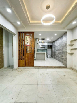 Nhà hẻm DT 67m2, 4 PN, trung tâm phường 11, Bình Thạnh. Giá chỉ nhỉnh 7tỷ, sổ nở hậu 8m