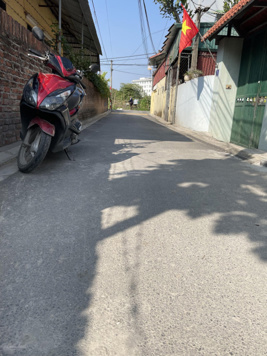 Bán đất Đa Tốn, Gia Lâm, thông số vàng, lô góc, trước nhà oto 7 chỗ tránh xe máy, gần sông, giá 6ty