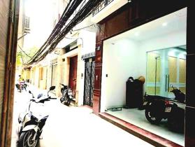 Cho thuê cửa hàng đường Hoàng Hoa Thám, 70 m2, mặt tiền 5 m, giá 6 triệu