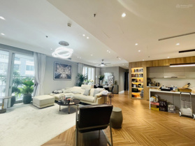 Bán gấp căn góc đập thông Times City 210m2 - 4PN - 3WC. Có 2 slot xe vĩnh viễn