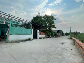 Bán lô đất 108,7m2 full thổ cư (MT 5m) có sẵn nhà C4 đường Dương Công Khi vào 200m Hóc Môn, 2.05 tỷ